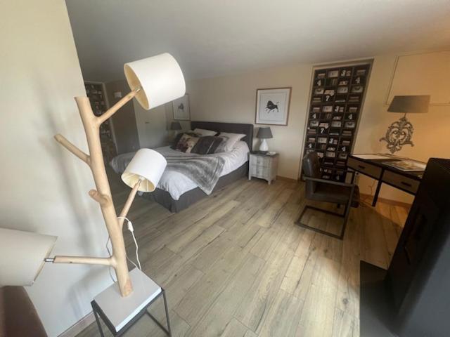 Agreable Chambre D Hote Avec Piscine Et Jacuzzi Thégra Dış mekan fotoğraf