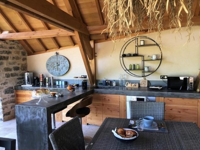 Agreable Chambre D Hote Avec Piscine Et Jacuzzi Thégra Dış mekan fotoğraf